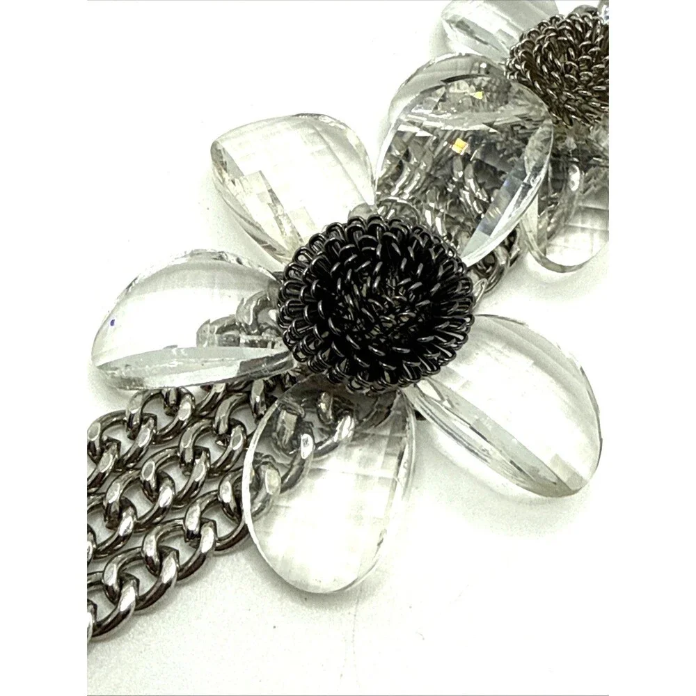 New VERA WANG Faceted Crystal Flowers Bracelet Silver Tone Chainmail Statement